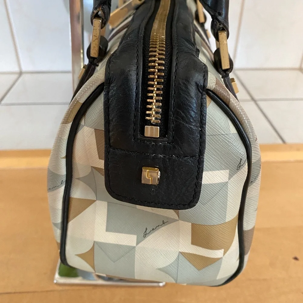 L.A.M.B Gwen Stefani Satchel Small Bag Leather,PVC,Geometric, Gold Hardware - Picture 7 of 16